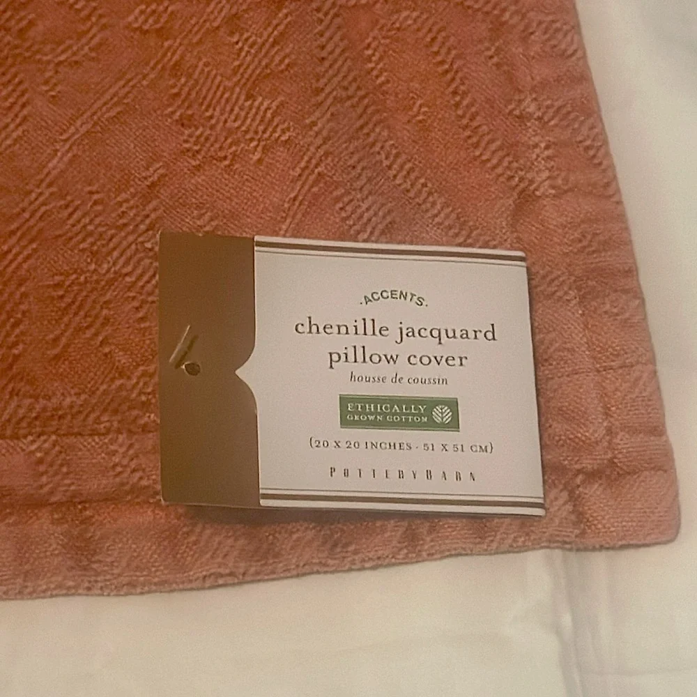 Pottery Barn square chenille jacquard pillow coverl - Picture 3 of 5